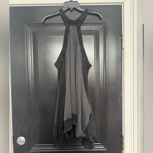 Free People • Half Moon Bay Cold Shoulder Pullover - Picture 4 of 5